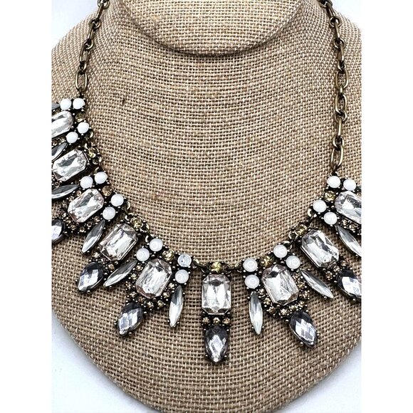 J Crew Necklace Shimmering Rhinestone Moonstone Chunky Gold Tone - Picture 4 of 9